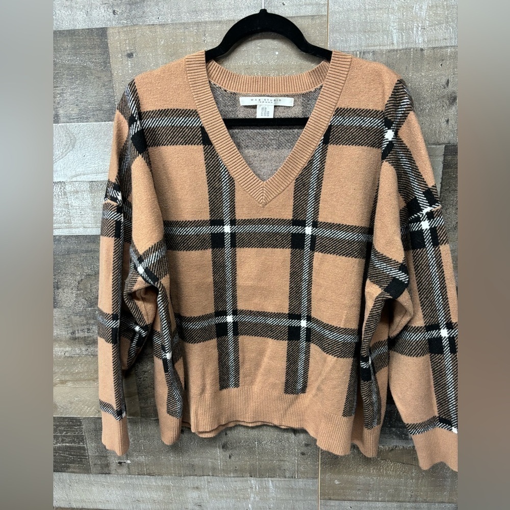 Max Studio brown and black plaid v-neck sweater 3X
